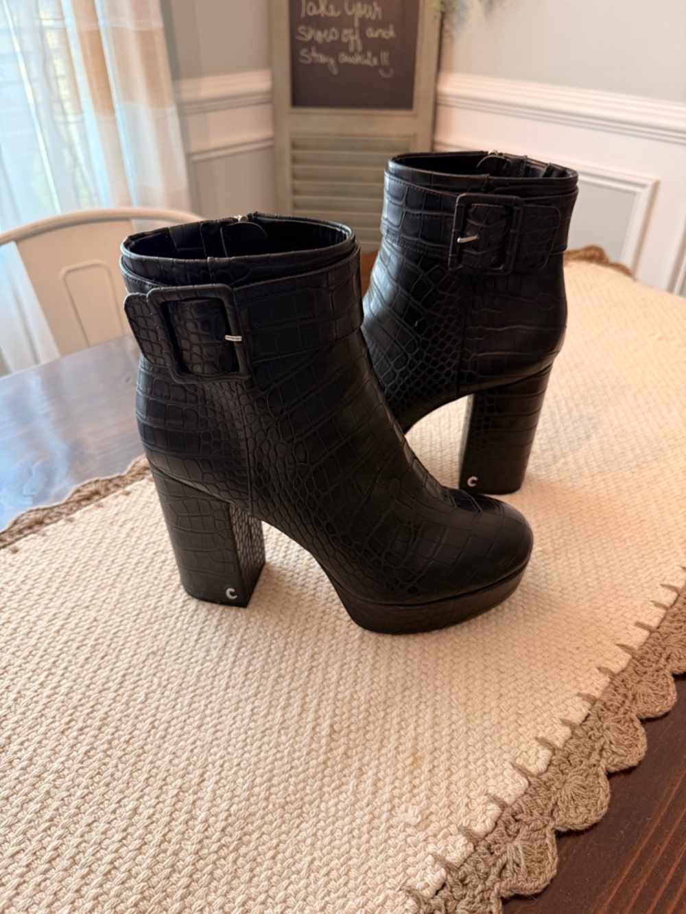 Circus NY Women's Alie fashion boots in black croc. Sz 10